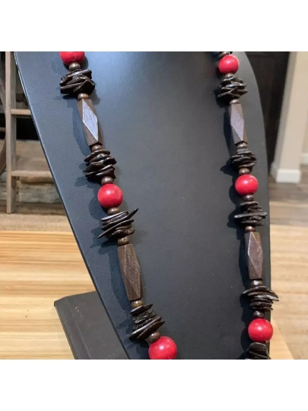 Wooden Elegant Brown and Red Beaded Geometric Necklace 36